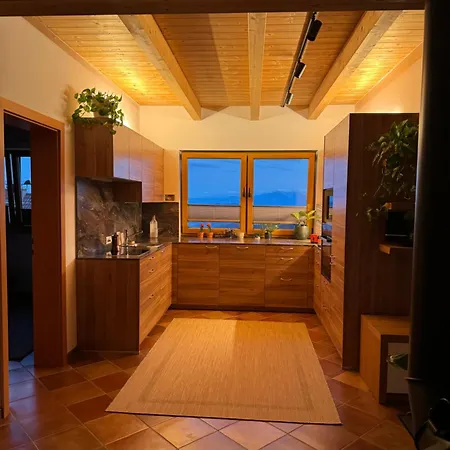 Ferienhaus 別荘 Unterdeka