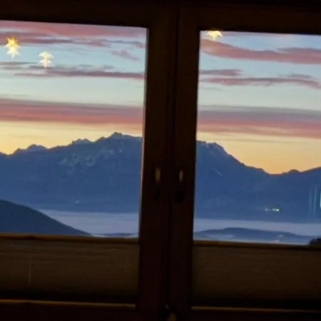 Ferienhaus 別荘 Unterdeka